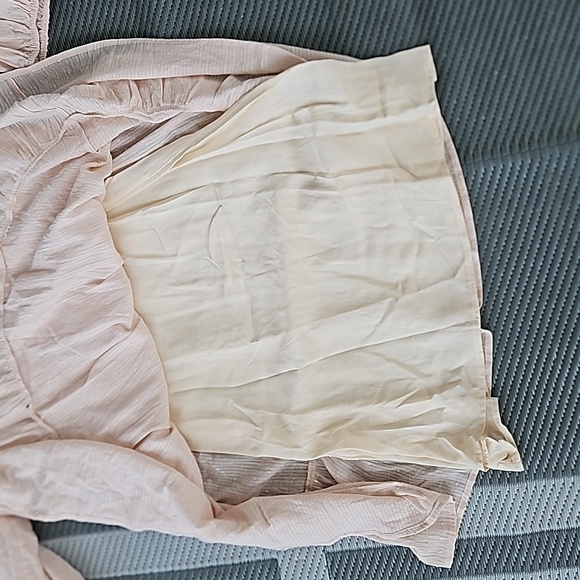 Entro Swiss Dot V-Neck Puff Sleeve Ruffle Tiered Mini Dress Size M NEW - Picture 6 of 9